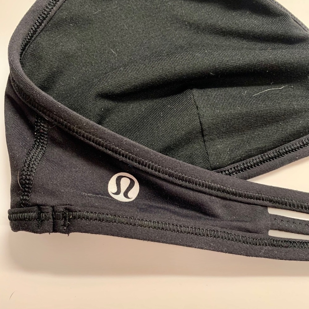 Lululemon Black size 6 halter bra - Picture 3 of 4